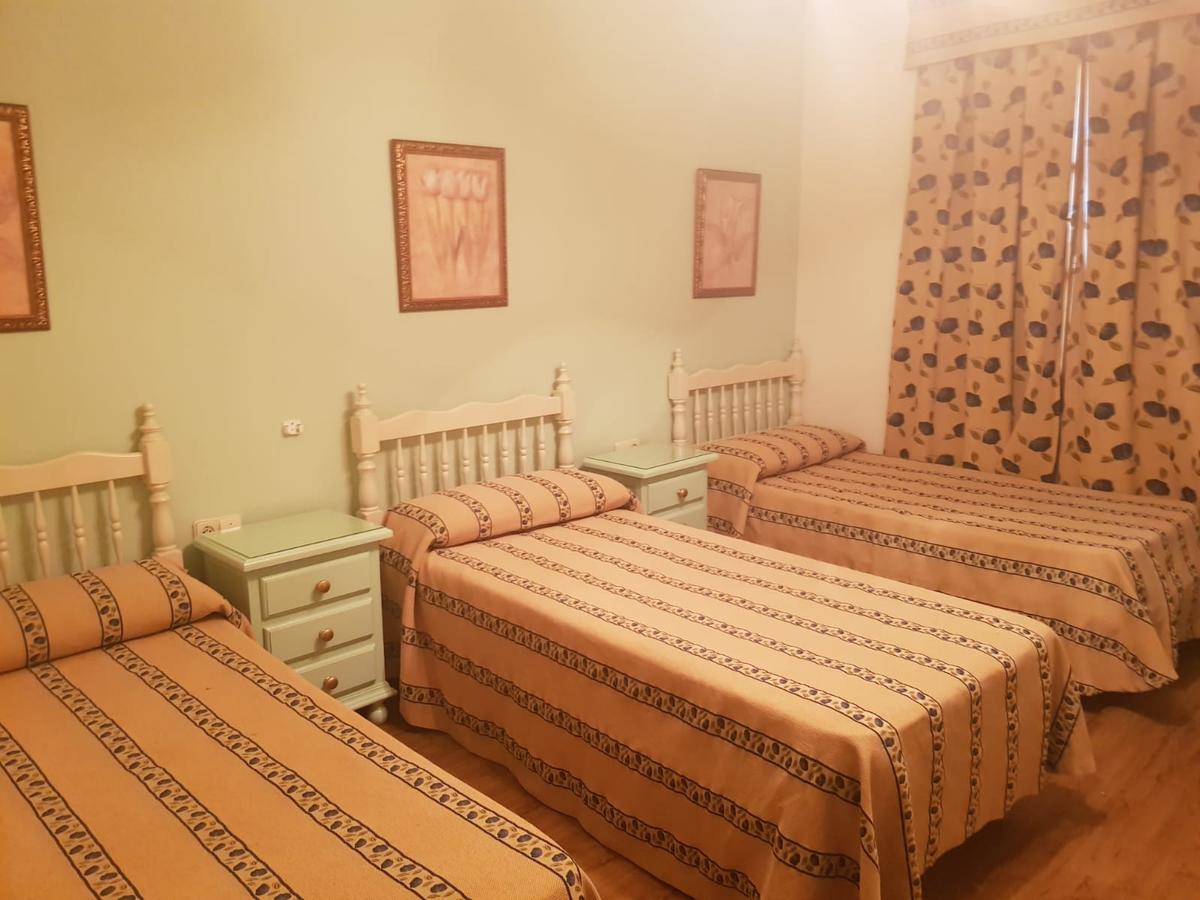 Hostal Hispalis Mairena De Alcor Dış mekan fotoğraf