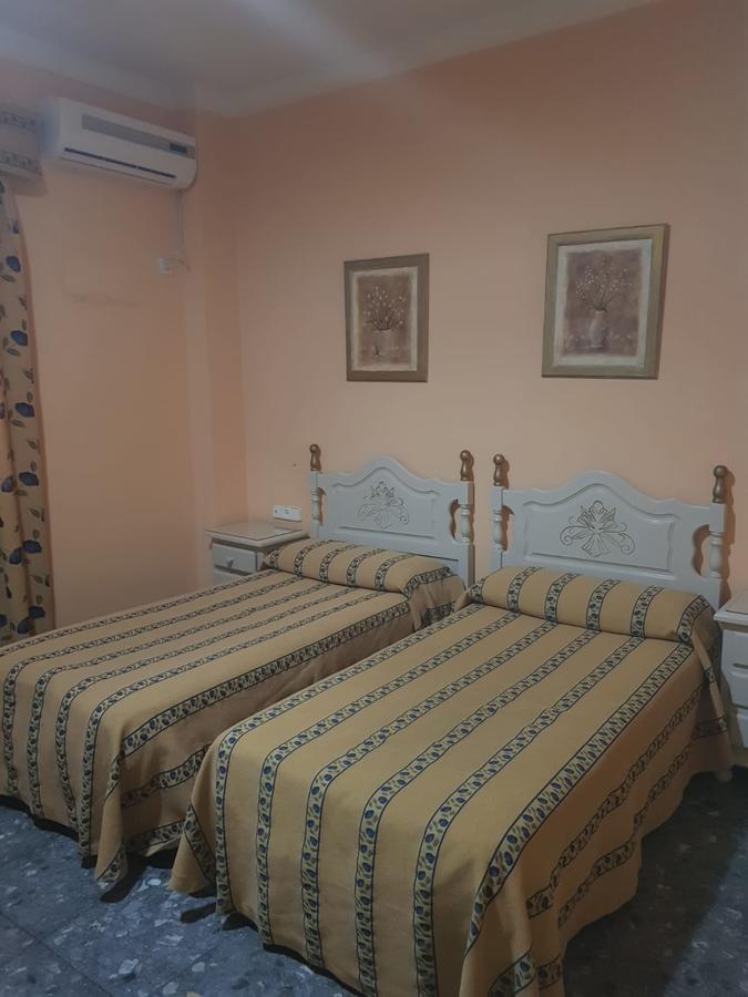 Hostal Hispalis Mairena De Alcor Dış mekan fotoğraf